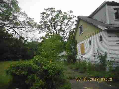 19225 Russell (5)_m.jpg